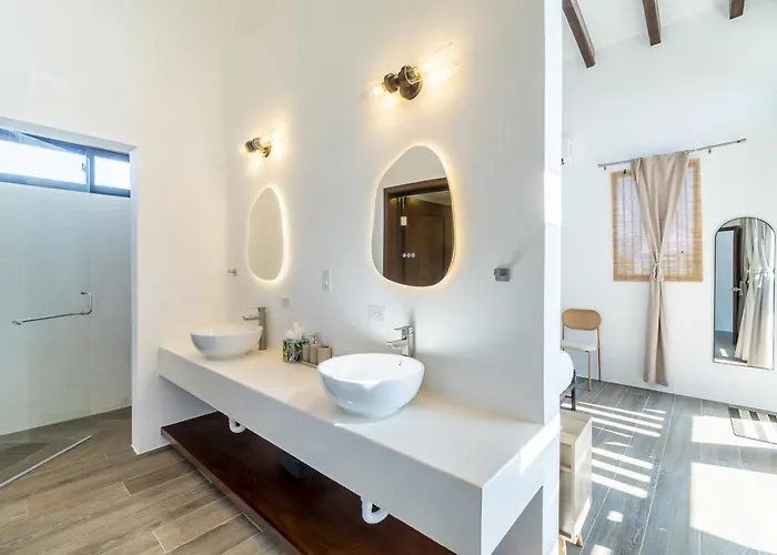Villa The Latitude 17 And Mistico Club Boat Shuttle *